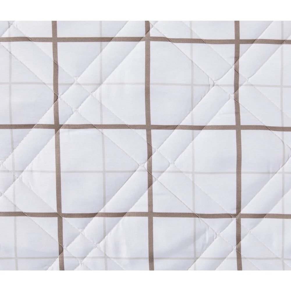 NEW Mainstays Queen Beige White Brown Reversible Quilt Bedding Set